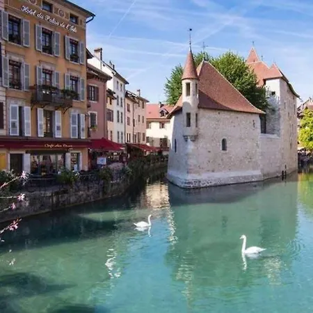 La Pepite D'Annecy - Hyper Centre & Au Calme & Balcon Apartment Exterior photo