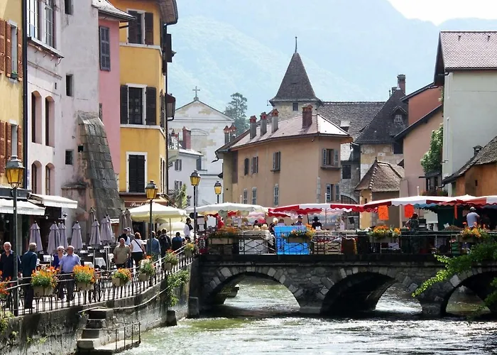 La Pepite D\'Annecy - Hyper Centre & Au Calme & Balcon